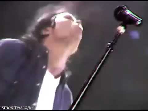 Buttons The Pussycat dolls by Michael Jackson 😂❤️