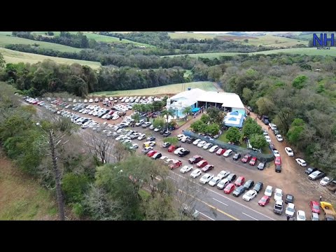 Tradicional festa da comunidade Barreirinho do Trevo, em Nova Tebas, reúne centenas de pessoas