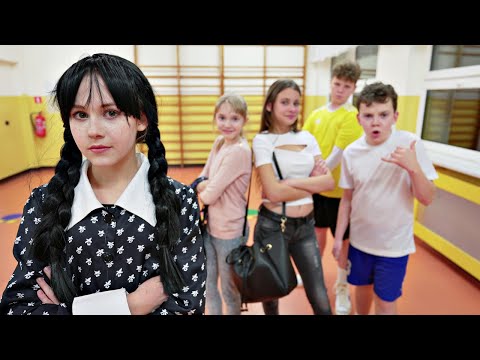 WEDNESDAY W NOWEJ SZKOLE