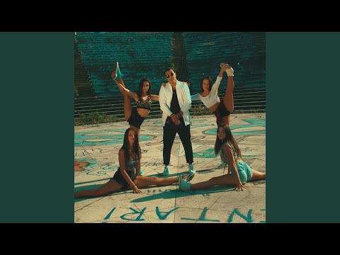 Ma Plimb Pe Strazi Ca Un Nebun