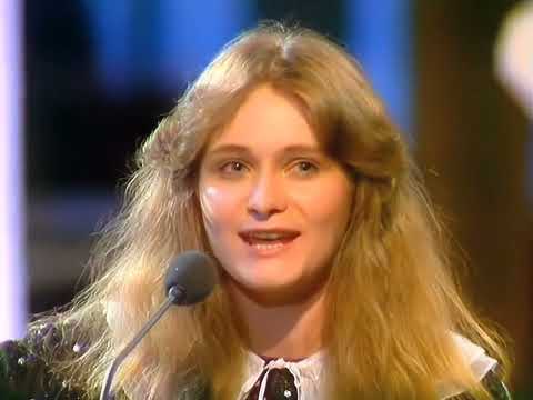Winner reprise 🇩🇪 - Eurovision 1982 - Nicole - Ein Bißchen Frieden  