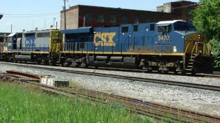 preview picture of video 'CSX L174-10 Past M&T Bank Stadium'