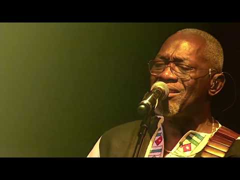 29 - Le Grand Méchant Zouk - Jacob Desvarieux // Zouk la sé sel médikaman nou ni (Zénith 2017)