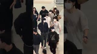 호치민 공항 난리난 이유 #exo #엑소
