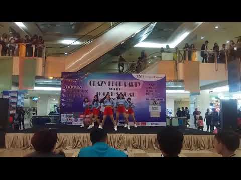 [170917] Red Vlavet (Red Velvet Dance Cover) - Red Flavor Intro + Rookie at JOGEDSQUAD Event
