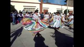 preview picture of video 'Morenada Poderosa Virgen de Copacabana - Candarave 2013'