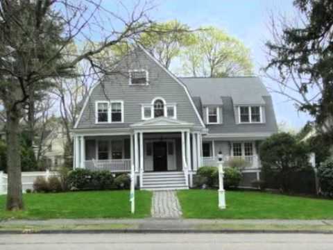 8 Garden Rd, Wellesley, MA - Listed by Mary Shea Wilson