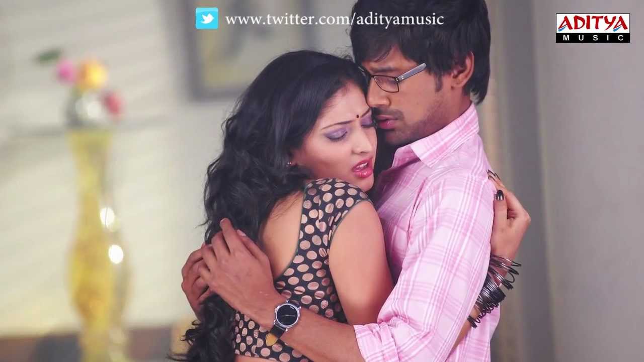 Manasulona Lyrics | Abbai Class Ammai Mass | Haripriya, Varun Sandesh | Laxman Kyadari