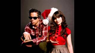 She & Him - Rockin' Around The Christmas Tree