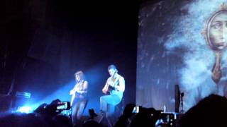Rodrigo y Gabriela Live Mexico 2011 "Juan Loco-Gabriela's Solo"