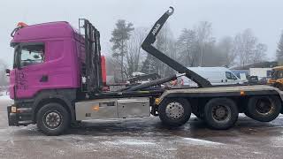 Cami&atilde;o polibenne Scania R560 LB8X2/4HHA | Imagem 4 - Autoline