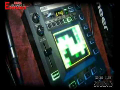 DJ Kopernik  in concert@ Studioclub.wmv