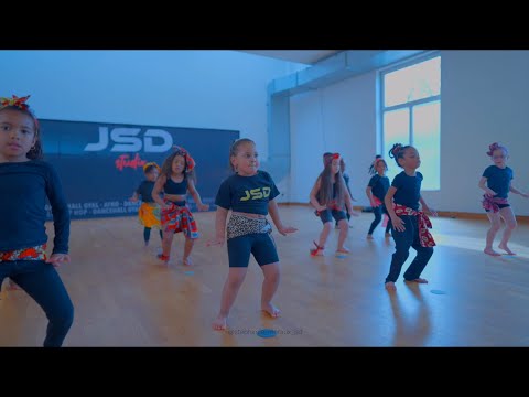 Debordo Leekunfa | Apéritif Yamoukidi  |  Choreo by Stéphanie Moraux