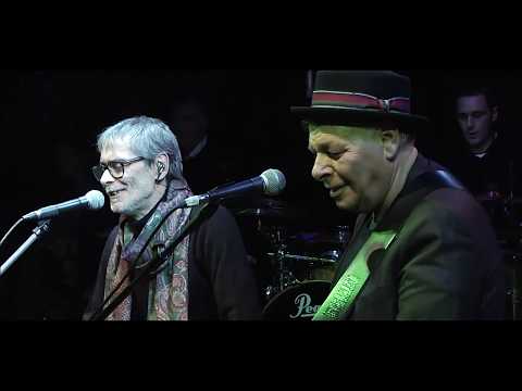 Enzo Gragnaniello con Nino Buonocore   Quale futuro vuoi Video clip Ufficiale