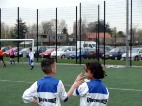 v.v. De Meern E1 - Elinkwijk E3 Bekerwedstrijd 07-04-2010