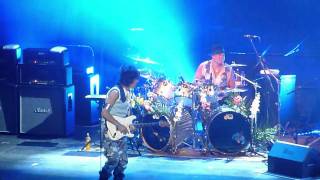 JEFF BECK Pozsony 2011 06 24. "Plan B & Stratus"
