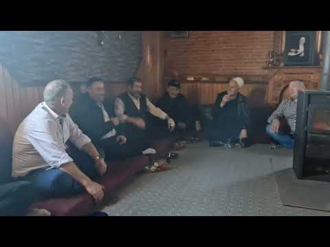 Shoqëria e  Ali Krasniqi, Maliçi,Bajram Baja, Jahiri dhe Sali Bajrami vizitë te djemtë e baces Ali