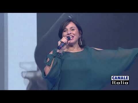 Patrizia Ceccarelli "L'amore fa miracoli" | Cantando Ballando (HD)
