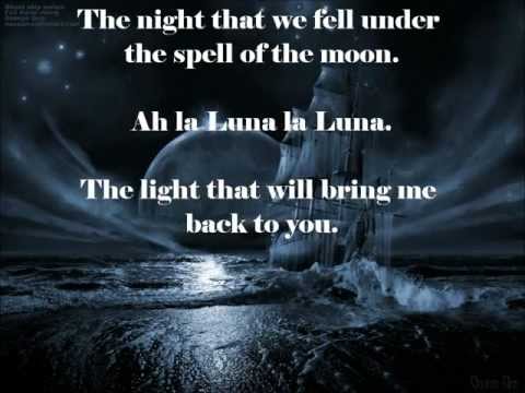 La Luna remix with a moon and lyrics