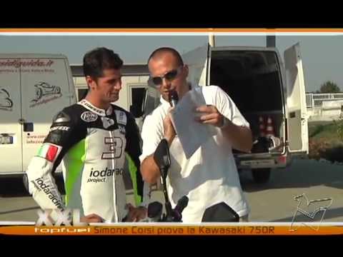 XXL - Simone Corsi prova la Kawasaki 750R