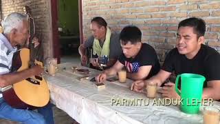 Download lagu Tagor Pangaribuan - Jangan Salah Menilai cover parmitu anduk leher mp3