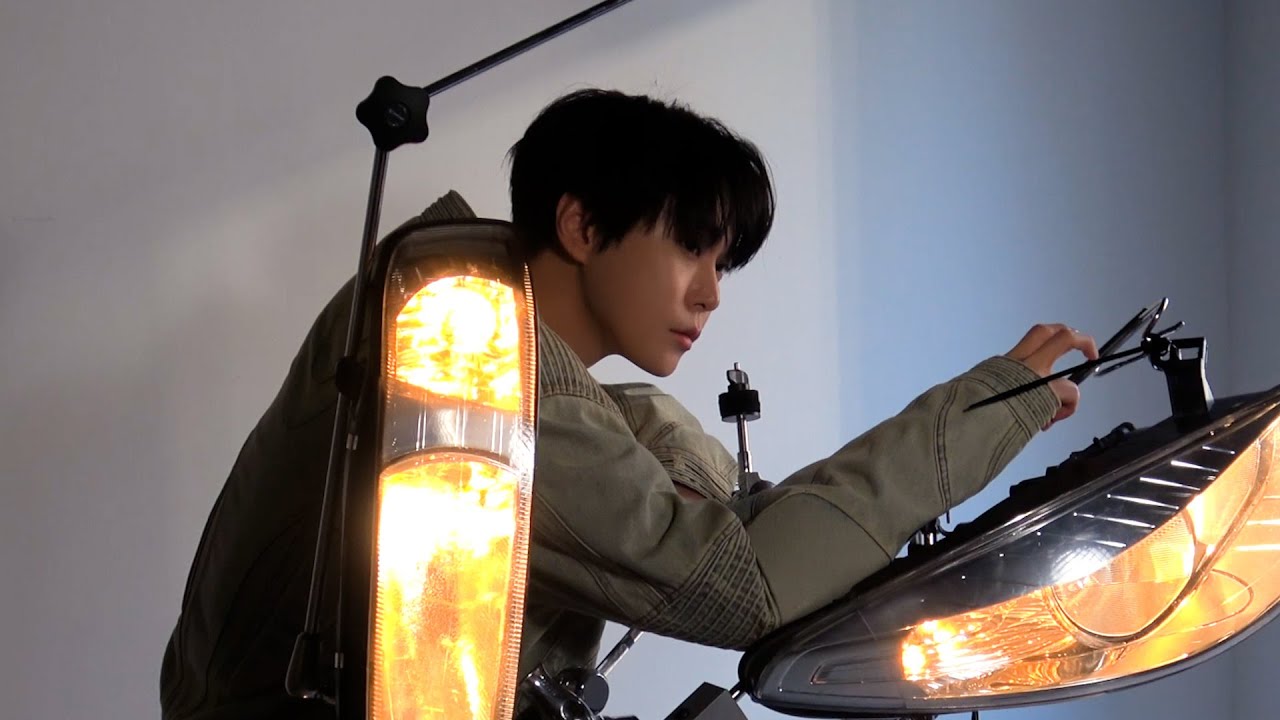 춥지만🥶 화끈하게 찍고 갑니다ᓀ‸ᓂ🔥 | DOYOUNG ELLEMEN Photoshoot Behind