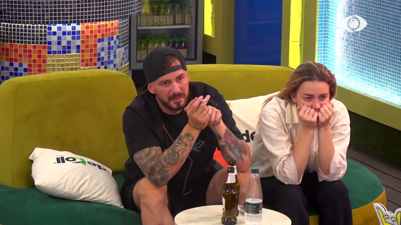 “Pse po e mbron Rozën?”/ Juli debaton me Romeon: Ti je duke më detyruar mua çfarë të bëj?