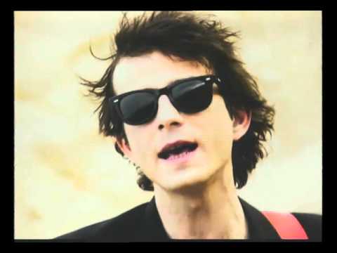 Los Enemigos -  La otra orilla (Videoclip Oficial)