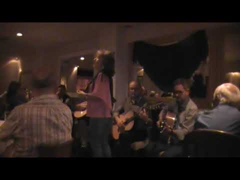 MARIA DE LOURDES - Andei a tua Procura ( Fado Pedro Rodrigues)