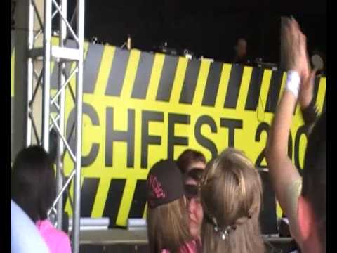 From Karaoke To Stardom @ Techfest 2008 [part2]