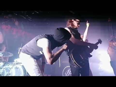 Portion Boys - Vauhti kiihtyy (Matti ja Teppo cover) @ Tavastia, Helsinki 4.11.2022