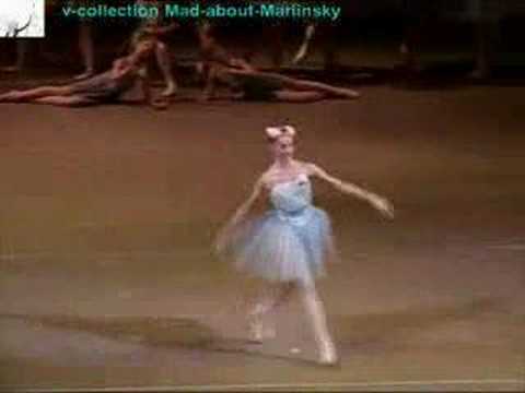 Kirov's Alina Somova in Queen of the Dydrads Variation!