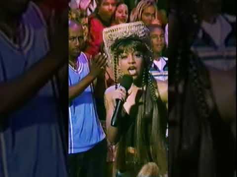 Lisa Left Eye Lopes fan caught checking her out on Tv. #shorts