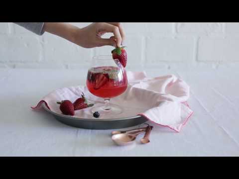 download lagu mp3 mp4 Berrylicious Cocktail, download lagu Berrylicious Cocktail gratis, unduh video klip Berrylicious Cocktail