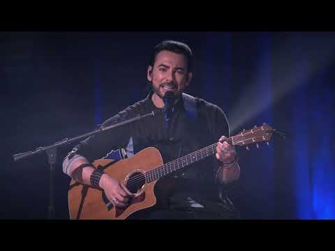 Beto Cuevas - Fuera de Mí (Acústico)