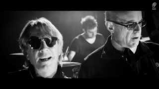 Status Quo "GoGoGo" Official Music Video from the album "Bula Quo!"