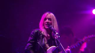 Liz Phair Mesmerizing