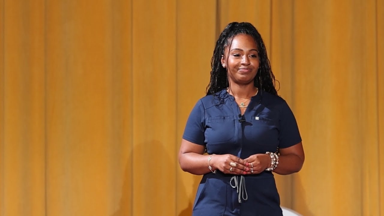 Myeshia Jefferson on stage