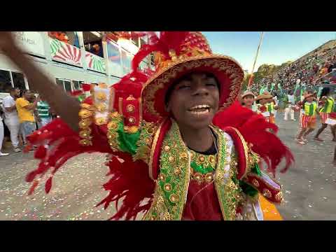 Império Serrano 2025 Ao Vivo | Início de Desfile (4K)