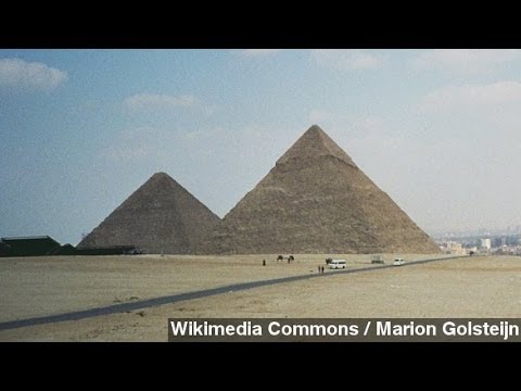 埃及金字塔建造祕訣：加水就可以了。 (Egypt's Pyramid Construction Secret: Just Add Water)