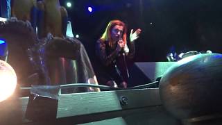 Ceyl&#39;an Ertem - Mavi Çocuklar, El Adamı Canlı