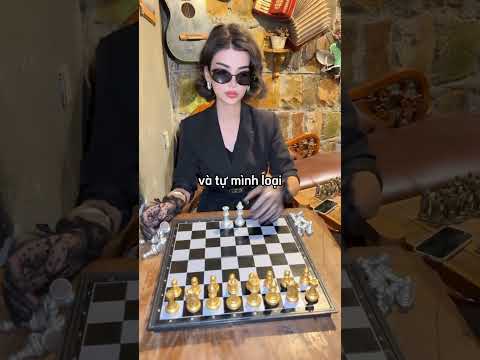 Cô gái khiếm thị thắng ván cờ vua một cách dễ dàng 😲