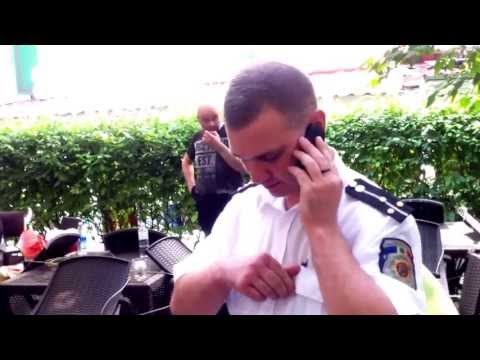 Curaj.Tv - Amenințat și agresat pe bulevardul central