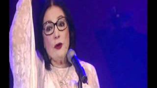 Nana Mouskouri - Love Changes Everything  - In Live 2006 -.avi
