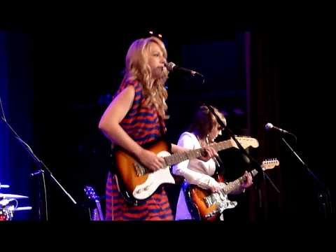 Blues Caravan 2011 Samantha Fish "Wait a Minute" Live im Cafe Hahn
