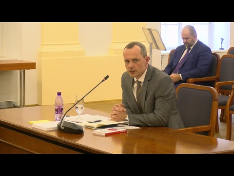 Vypočúvanie kandidátov na ústavných sudcov