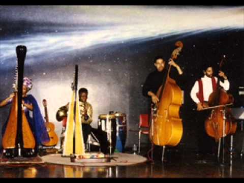 Kelan Phil Cohran & Legacy - White Nile