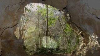 preview picture of video 'Hell's Gorge. Another Walking Dordogne Adventure'