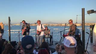 Switchfoot 2019 Getaway -Joy Invincible &amp; We’re Gonna Be Alright