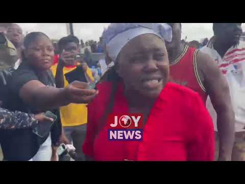La MP Rita Naa Odoley Sowah clashes with security personnel during La Pleasure Beach demolition